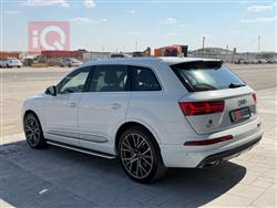 اودي Q7